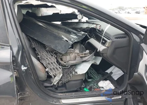 2025 Toyota Camry Se z USA, uszkodzony, nr VIN 4T1DAACK8SU073156